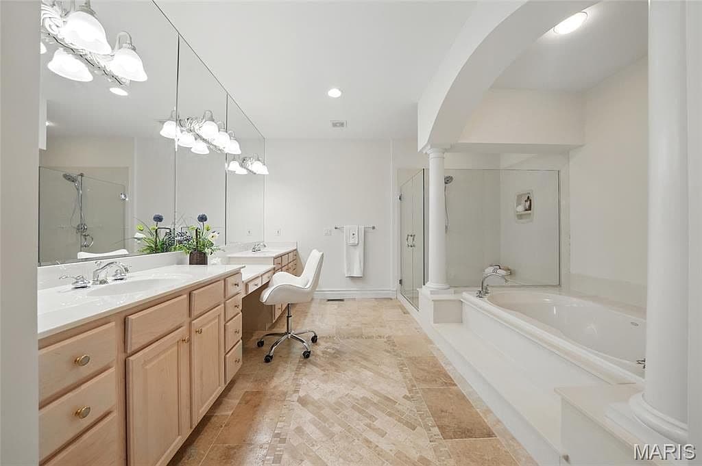 Travertine Tile Flooring