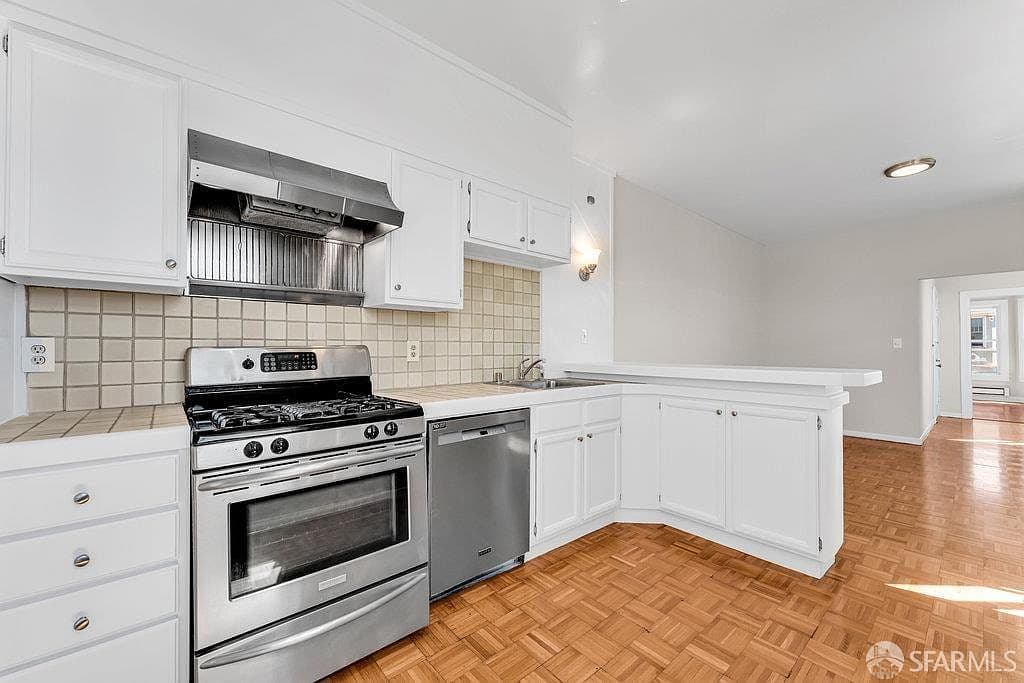 Outdated Kitchen Backsplash