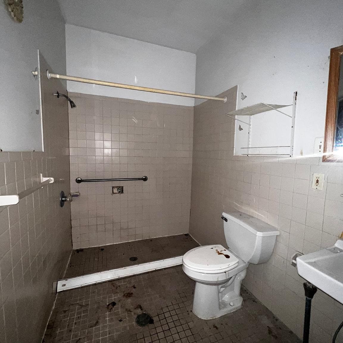 Outdated Bathroom