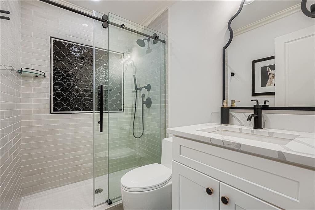 Guest Bathroom Shower Tile