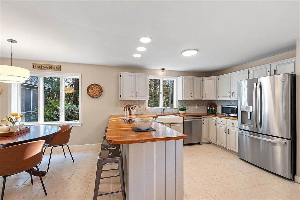 Tile Flooring in Kitchen