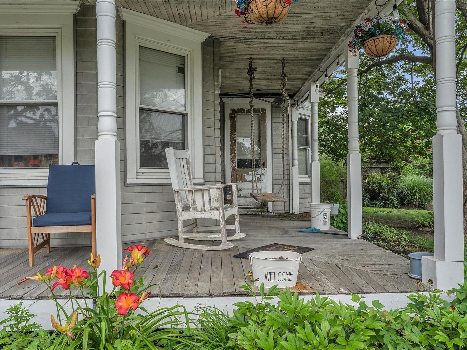 Front Porch Condition