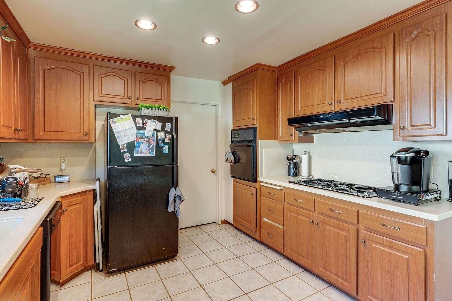 Outdated Kitchen Cabinets and Appliances