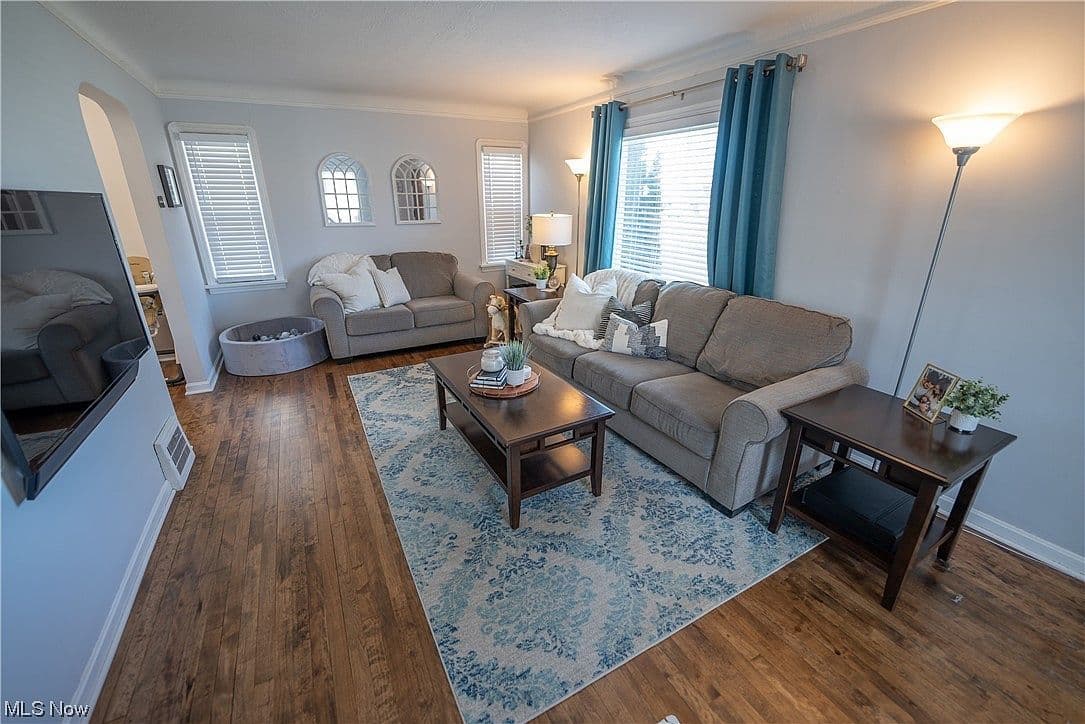 Worn Hardwood Floors