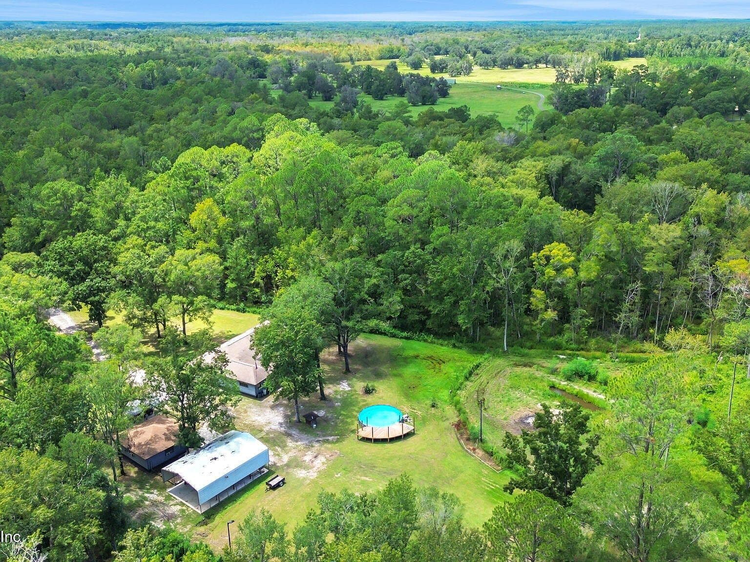 Outdated kitchen finishes