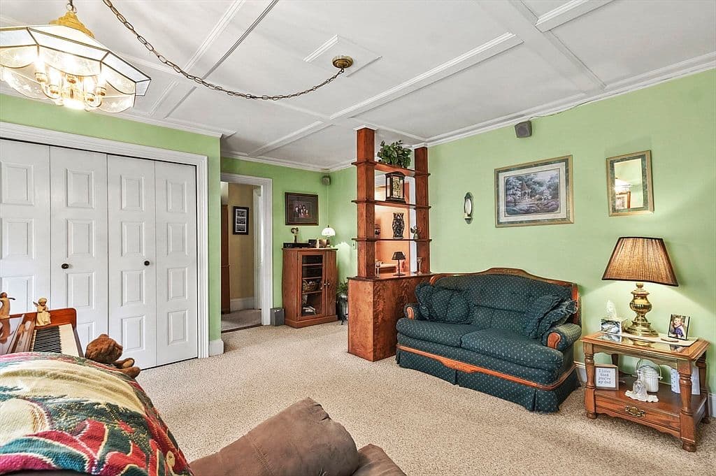 Outdated Living Room