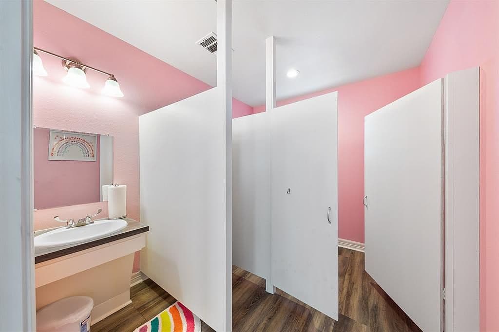 Commercial Bathroom Stalls