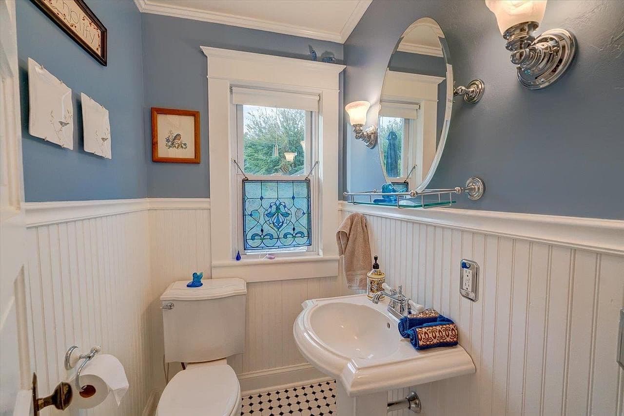 Dated Bathroom Fixtures