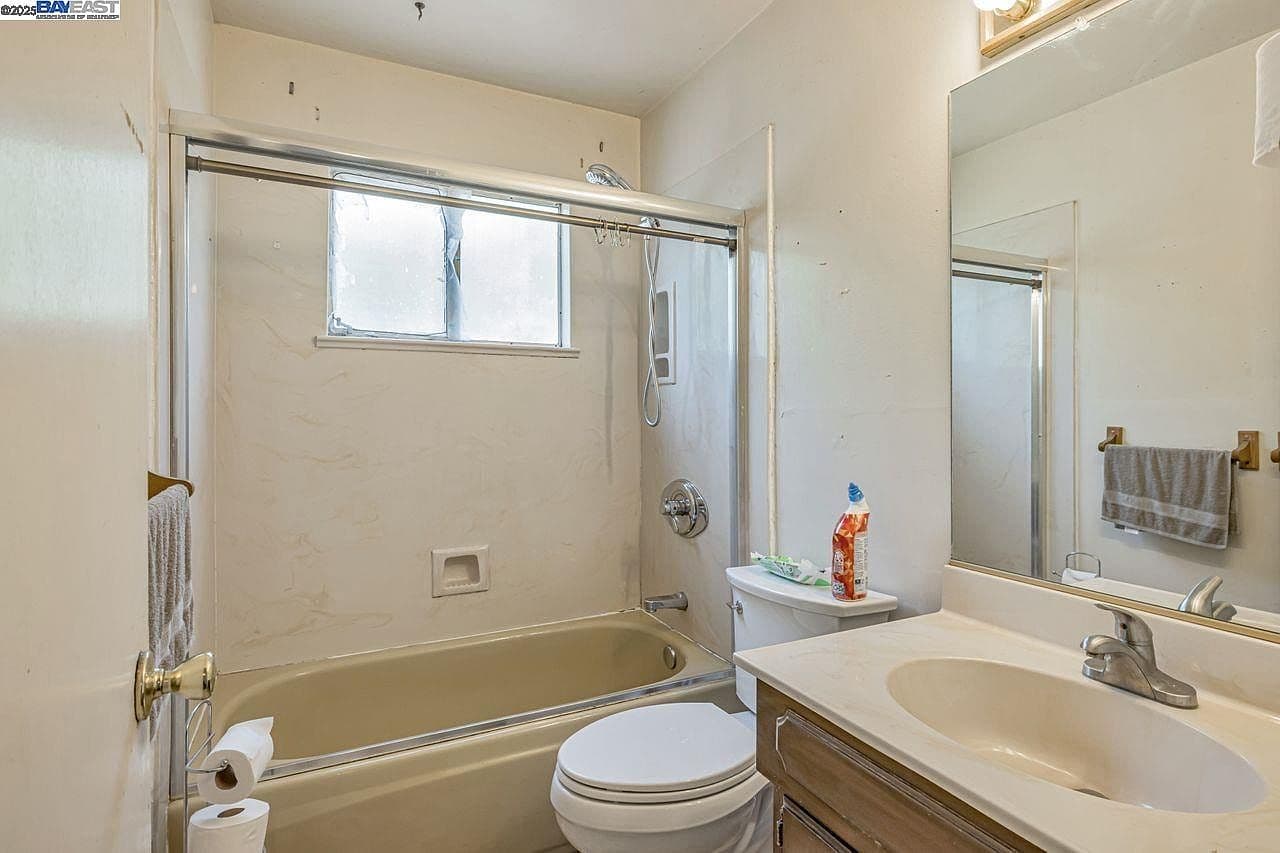 Outdated Bathroom Fixtures