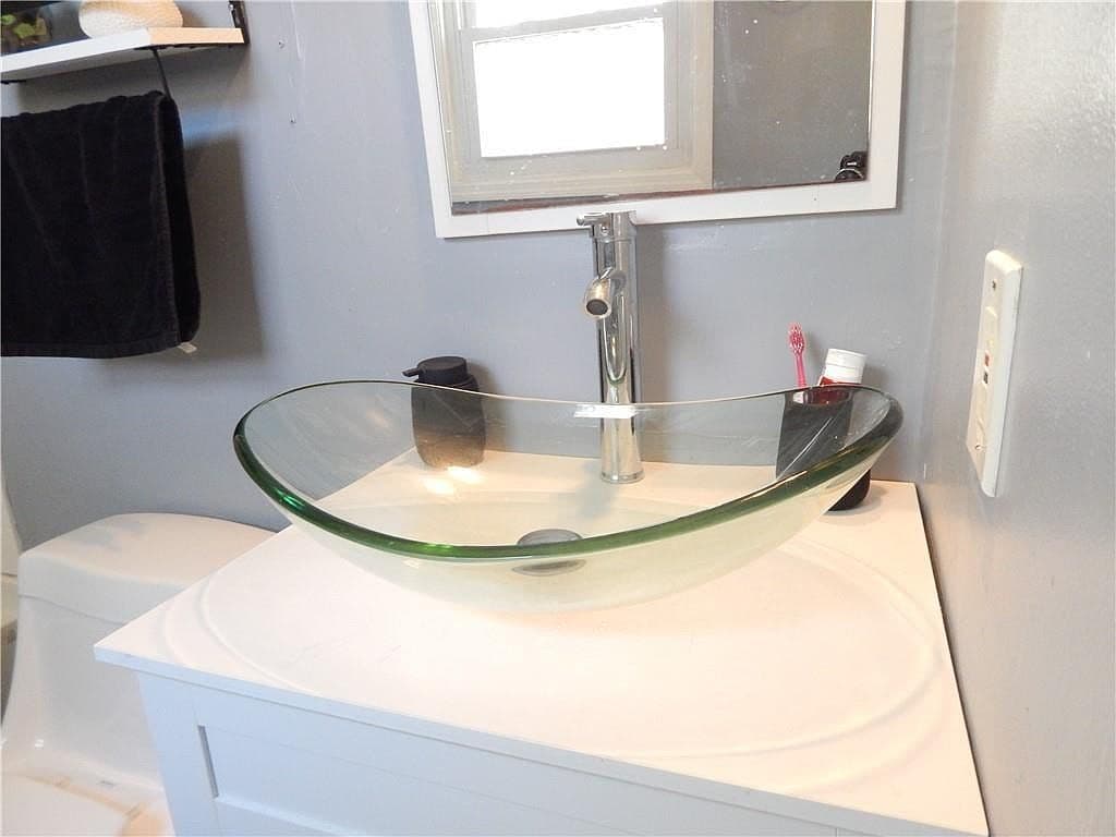 Glass Vessel Sink