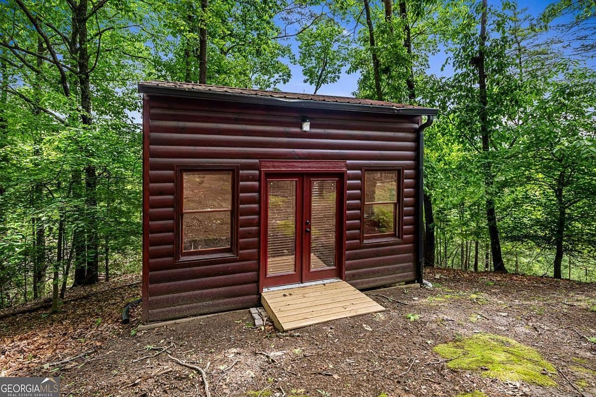 Gravel Driveway and Pathways