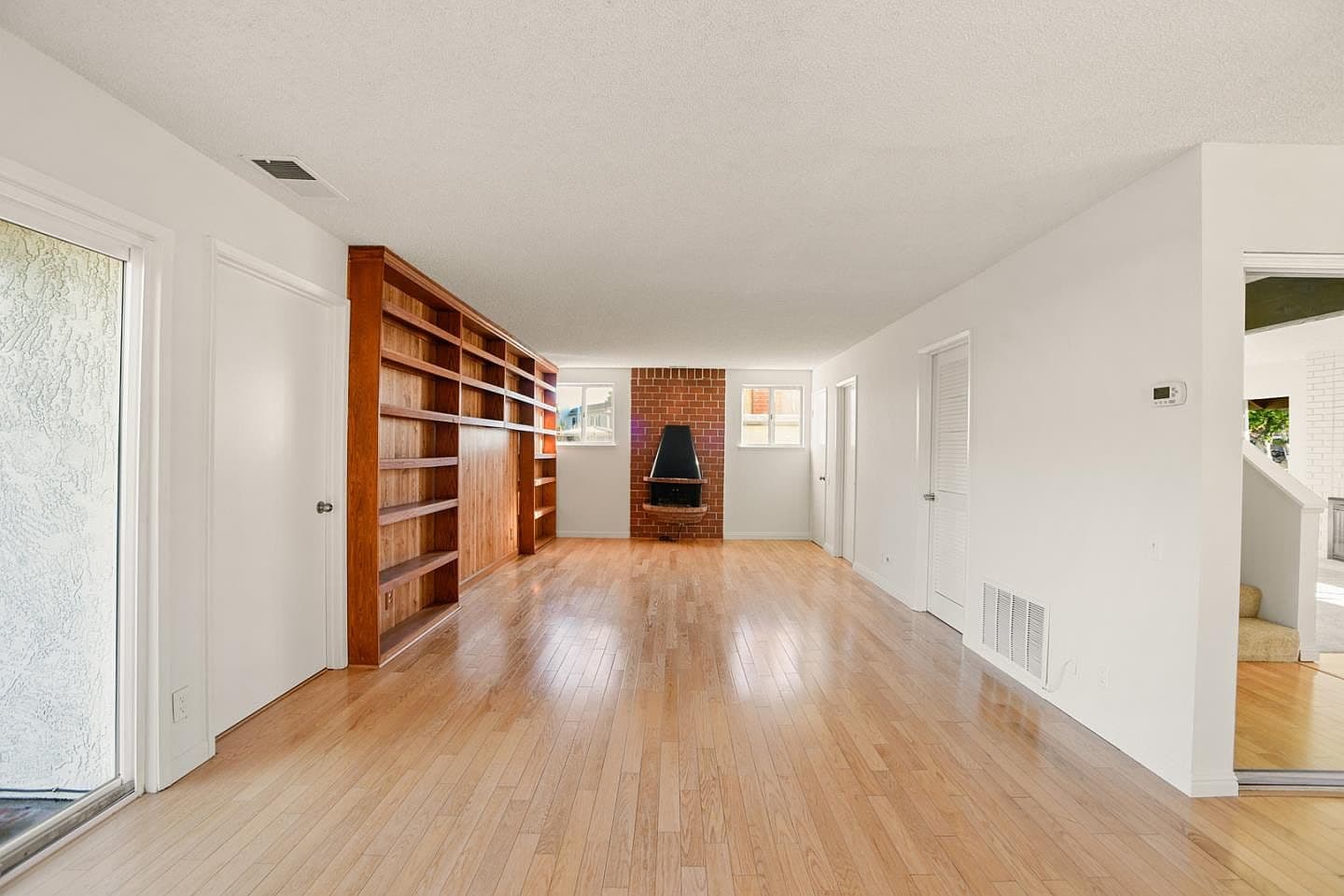 Dated Kitchen Cabinets