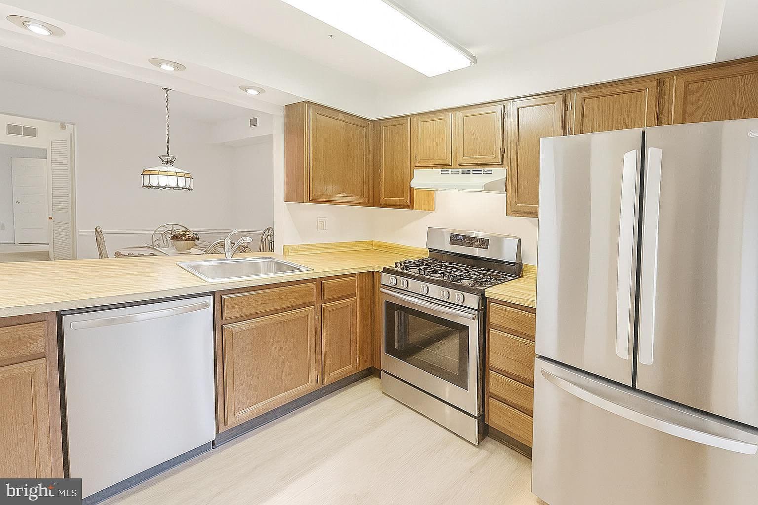 Outdated Kitchen Cabinets