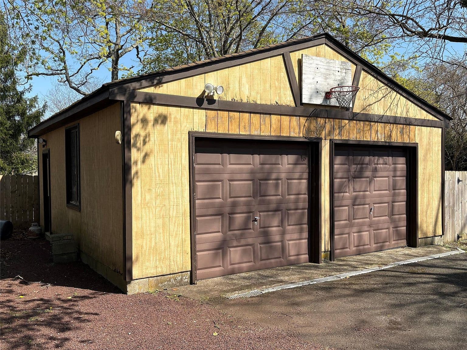 Dated Garage/Shed