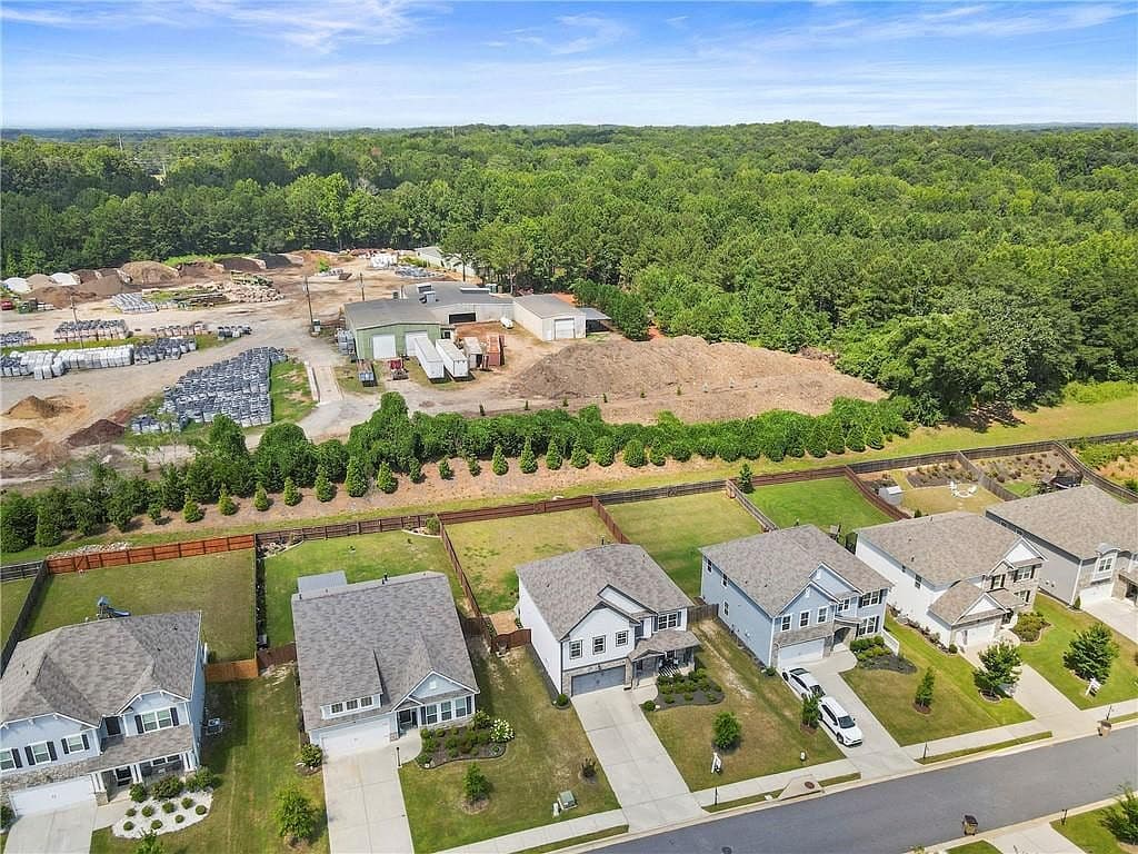 Nearby Commercial Area