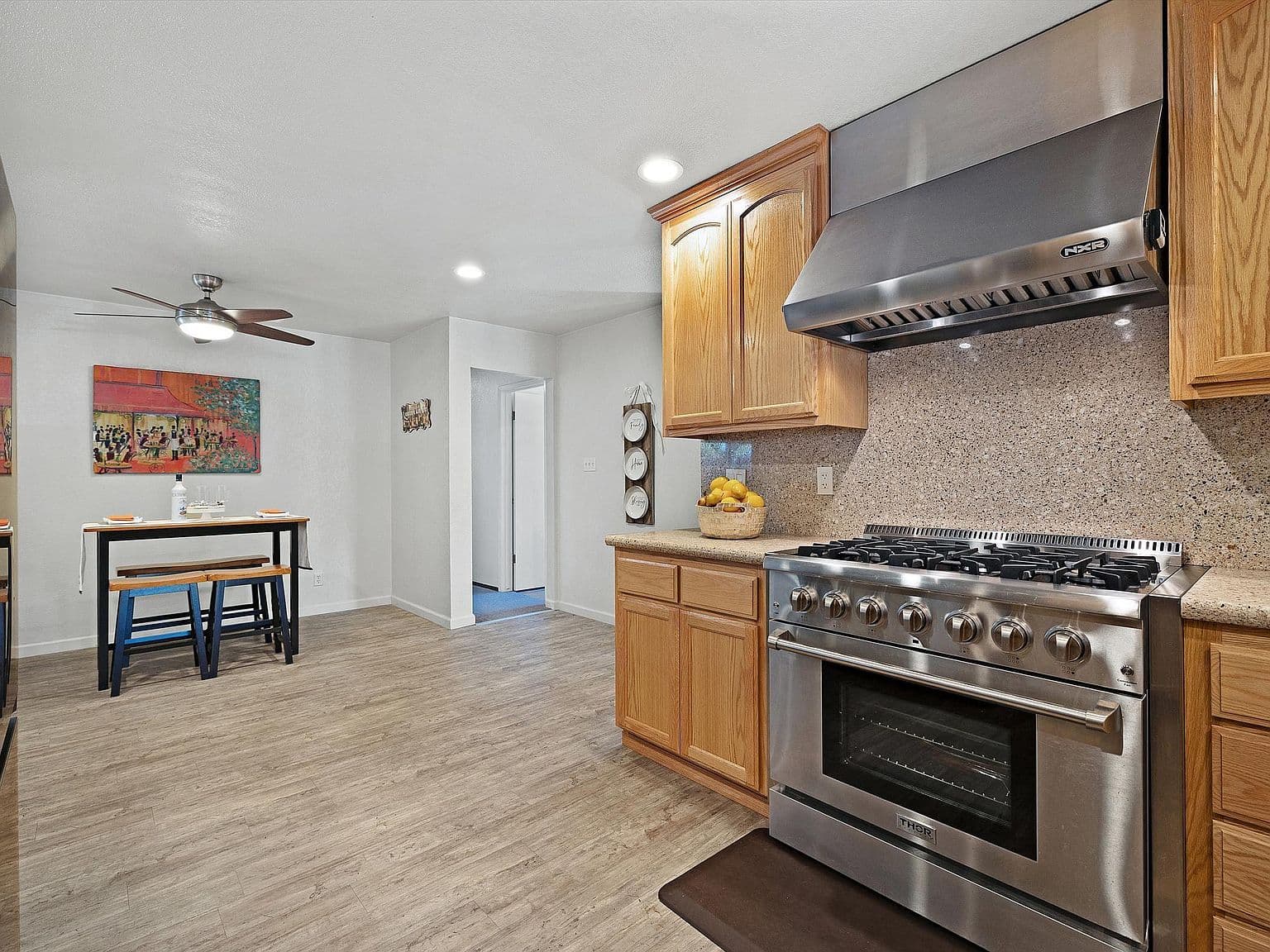 Dated Kitchen Cabinets