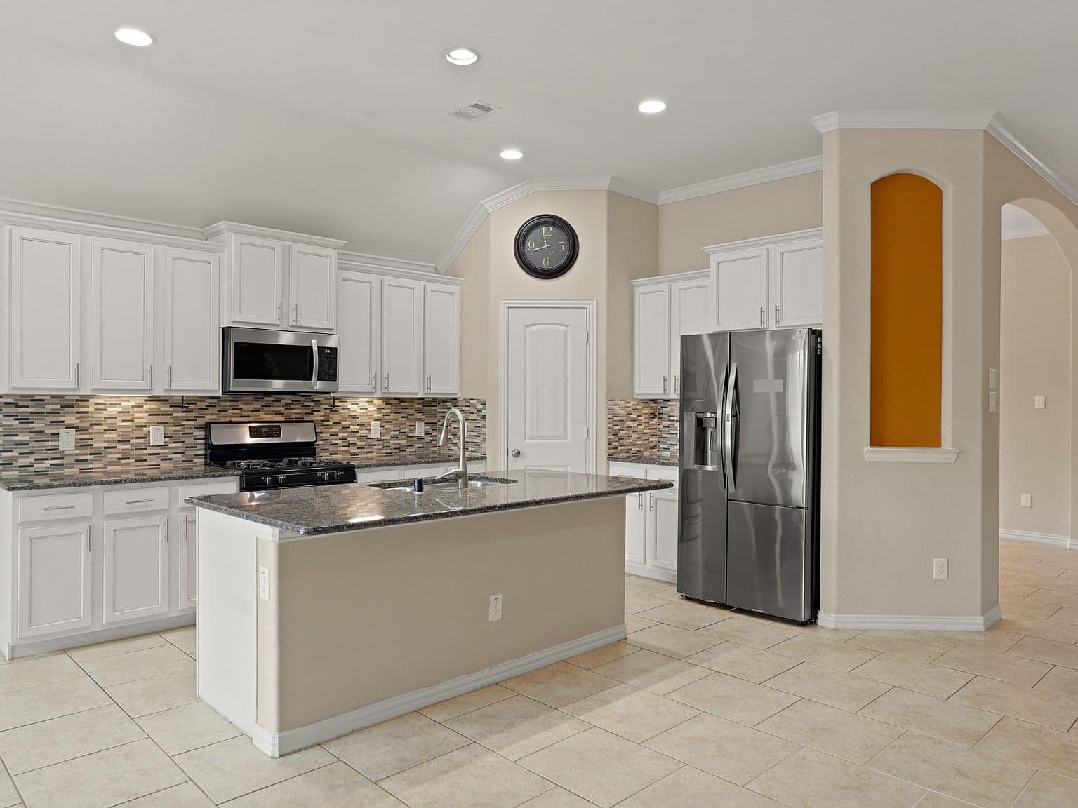 Dated Kitchen Backsplash