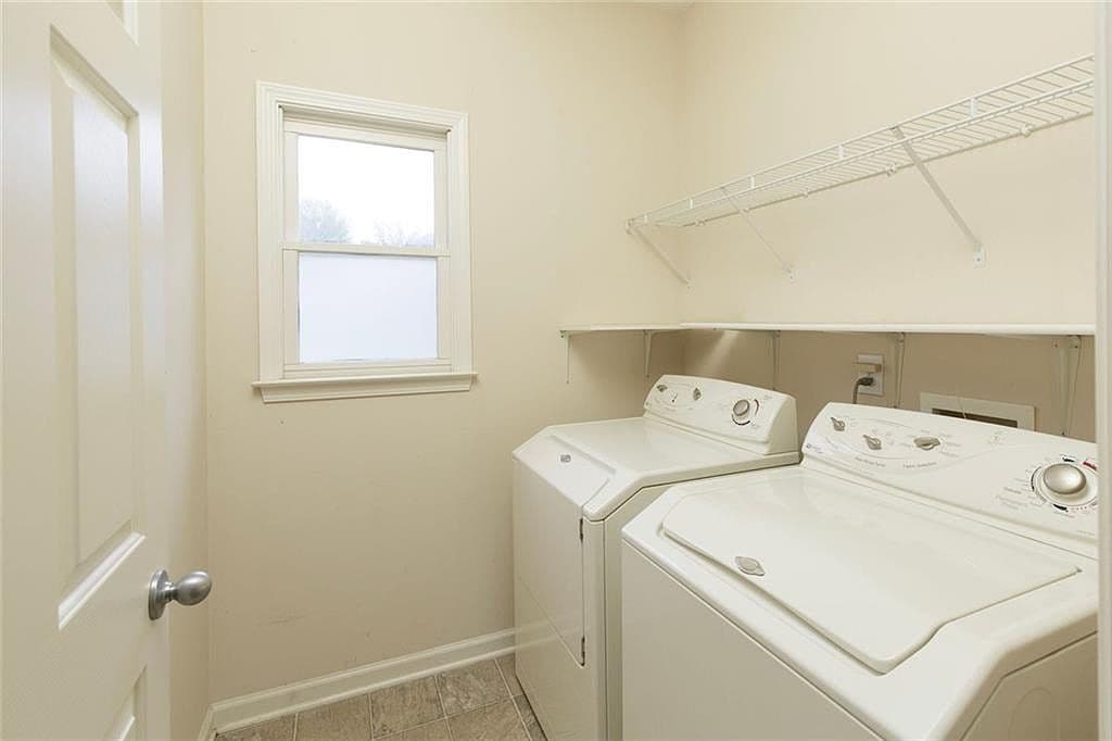 Basic Laundry Room