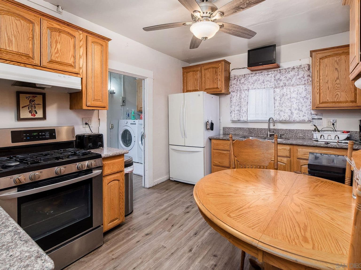 Outdated Kitchen Cabinets