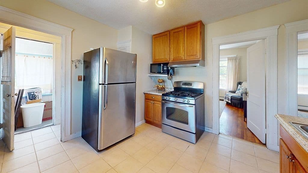 Outdated Kitchen Cabinets