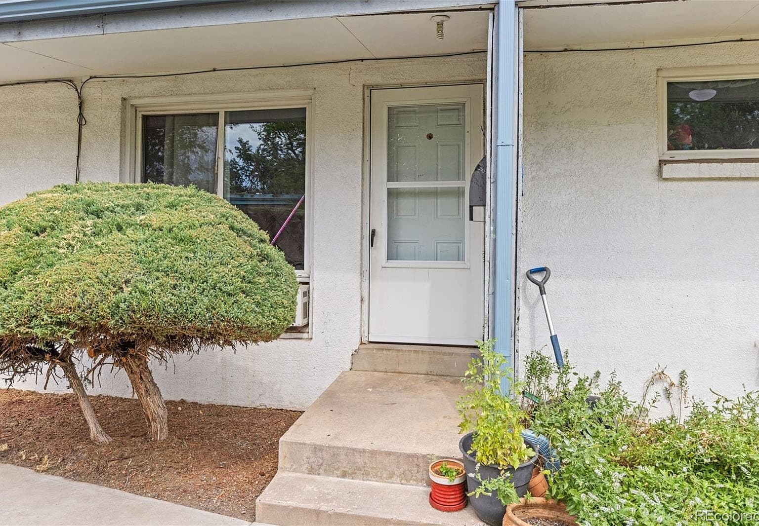 Outdated Window AC Units