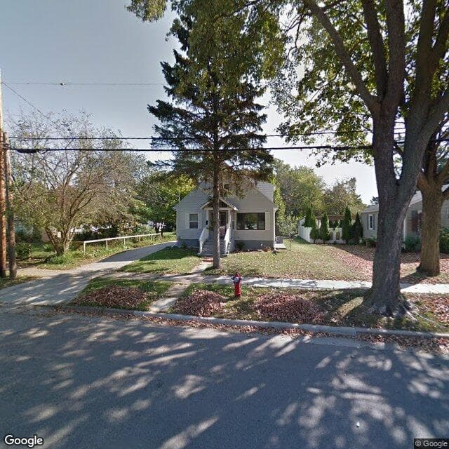 2105 Huxley Street