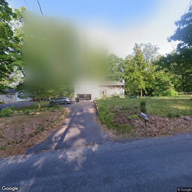 1206 Laurelwood Rd