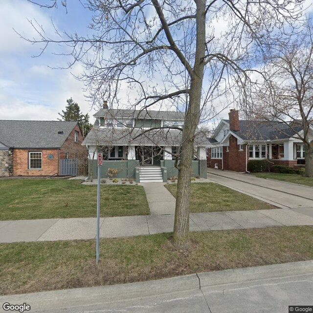 502 W Harrison Ave
