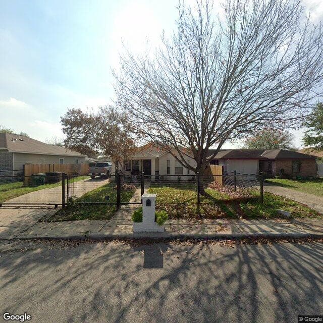 3386 Aragon Dr