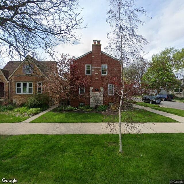 6132 N Naper Ave