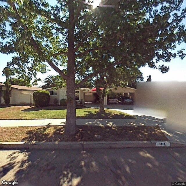 11218 Orion Ave
