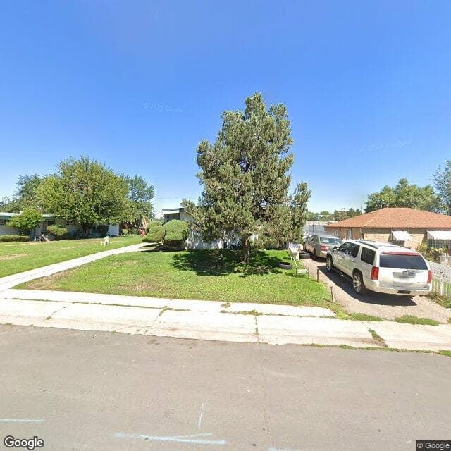 1465 W Nevada Place