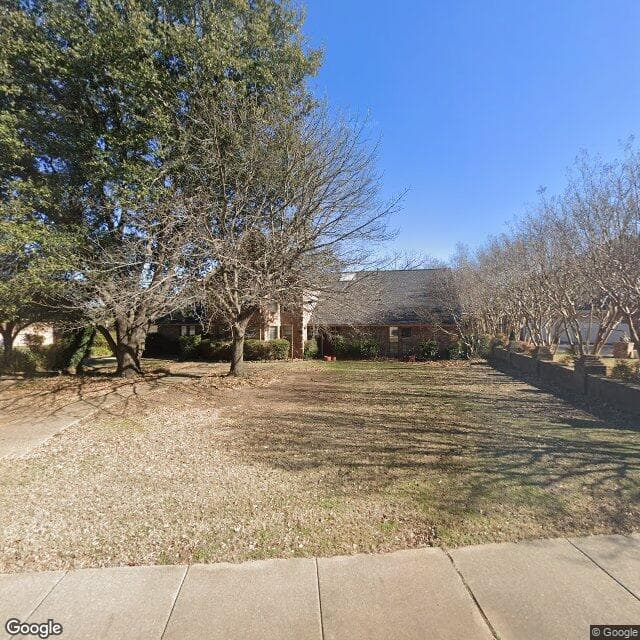 704 Cobblestone Ct