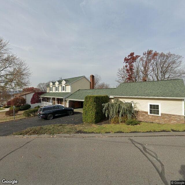 1 Walnutwood Dr